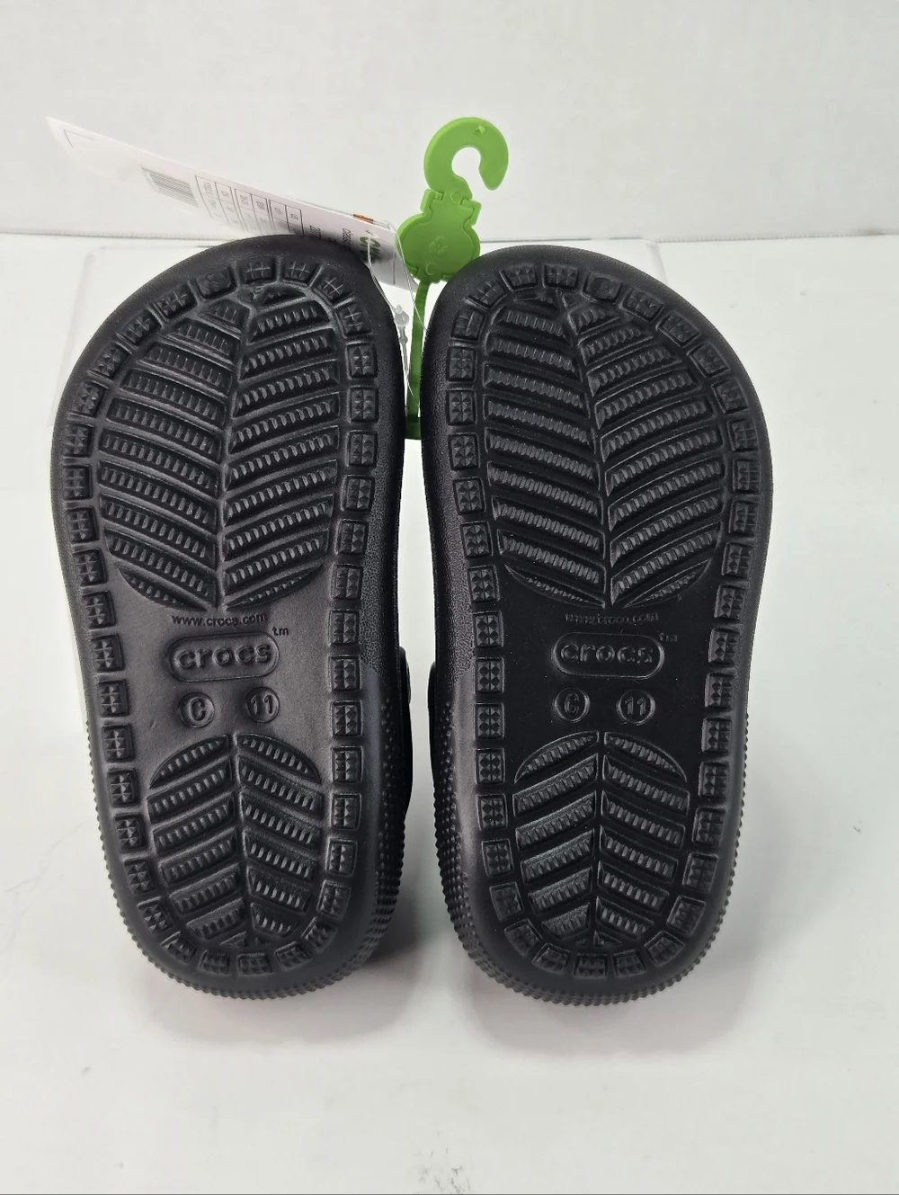 CROCS Unisex Classic Cutie Clog Black Slip-on Sandals Size C11 Toddler